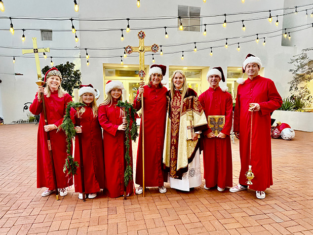 Acolytes blog post header (Rev. Cindy with the acolytes on Christmas Eve 2024)